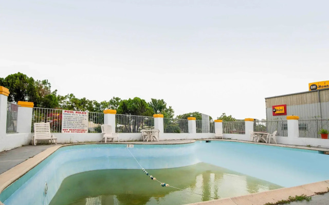 Hotel O Houston East Channelview I-10