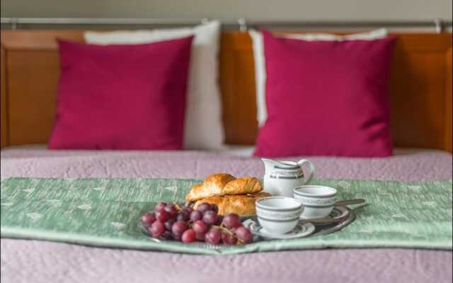 P&O Apartments Center