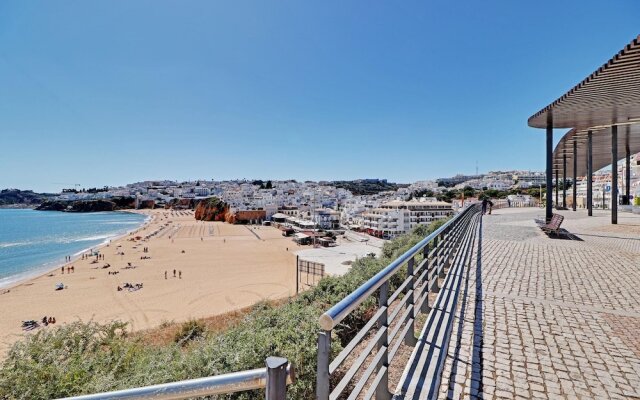 Albufeira Ocean View 1 by Homing