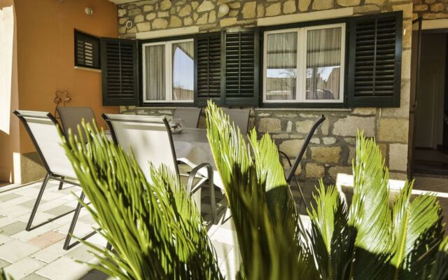 House Mila Biograd Na Moru