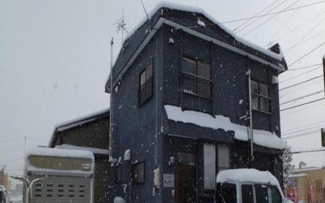 Guest House Hakodate Crossroad – Hostel