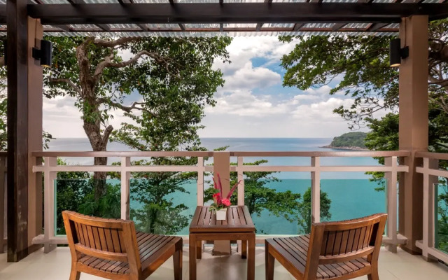 Secret Cliff Villa