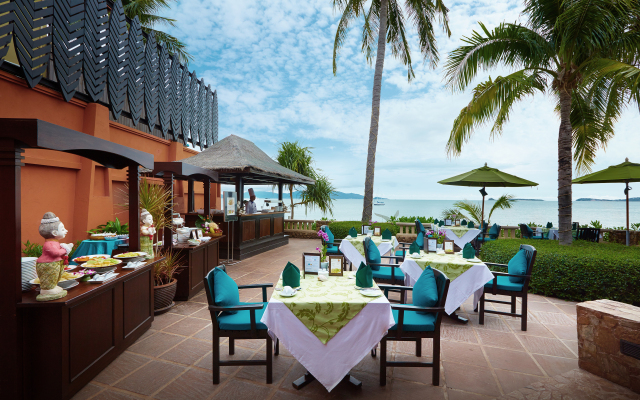 Bo Phut Resort & Spa