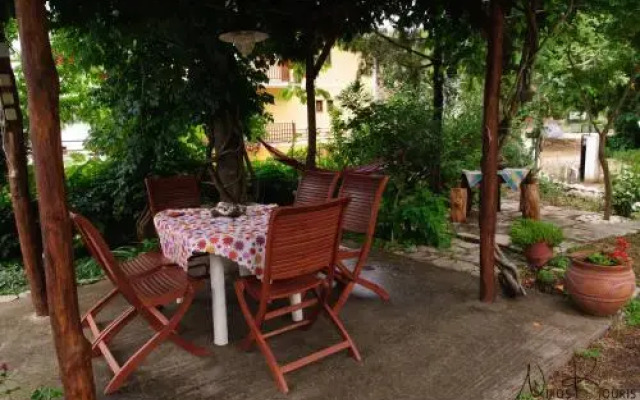 Drivas Apartments