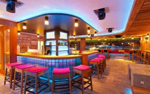 Harakiri Party House
