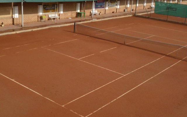 Таганрогская академия тенниса
