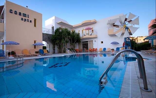 Cosmi Poolside Apartments