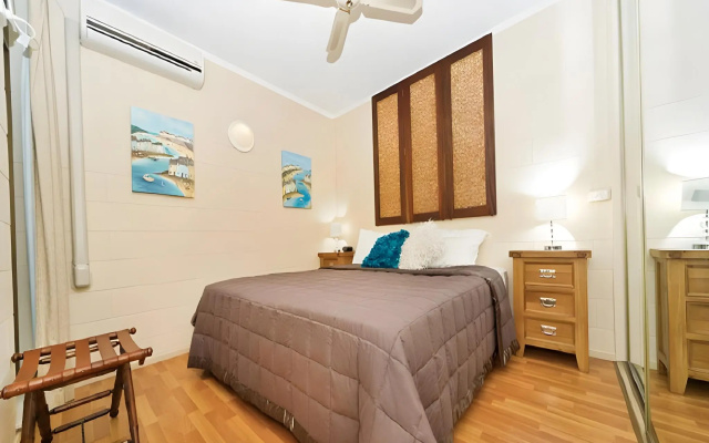Cascade Gardens – Guest Rooms – Cairns