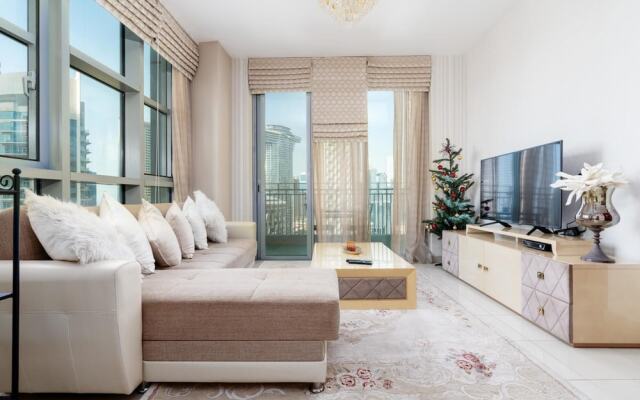 1BR Apt Top Floor Burj Sea Views Downtown