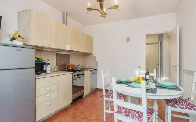 La Rocchetta 42143
