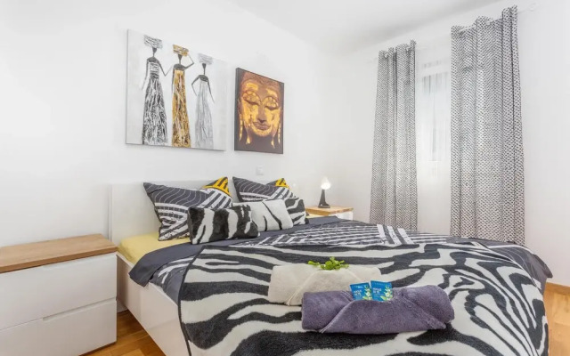Awesome Apartment in Vantacici With Wifi and 2 Bedrooms