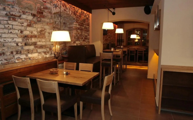 Gasthof Deutscher Adler & Hotel Puchtler