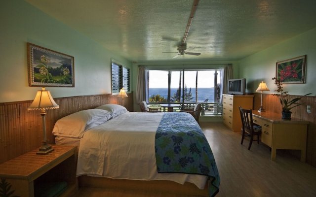 Hale Kai Hawaii Bed & Breakfast