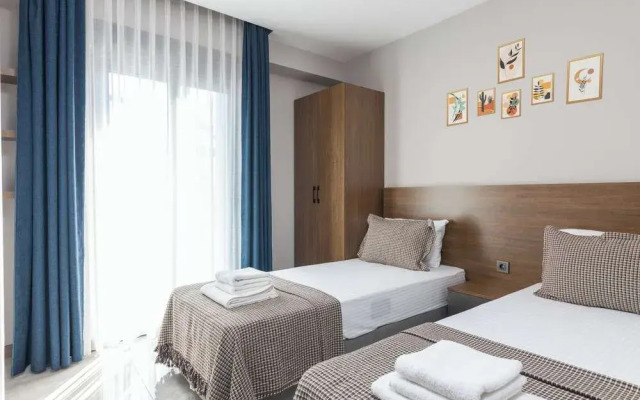 Bi Suites
