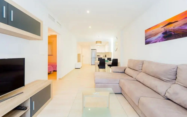 Endless summer of Pinada Beach 3