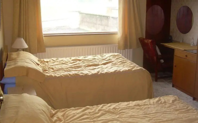 Riverside Self Catering