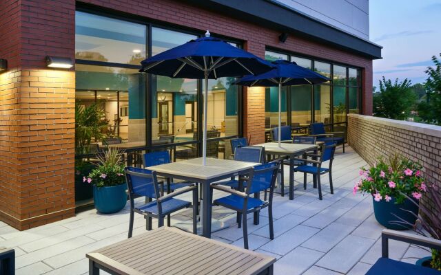 Hampton Inn Towson Downtown