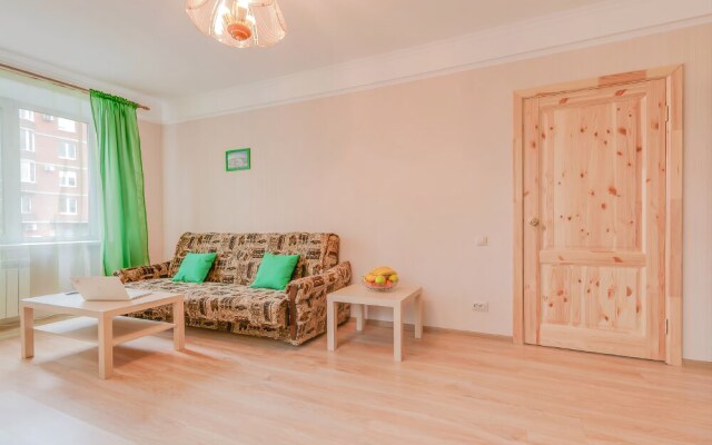 Fresh Apartment on Varshavskaya 61