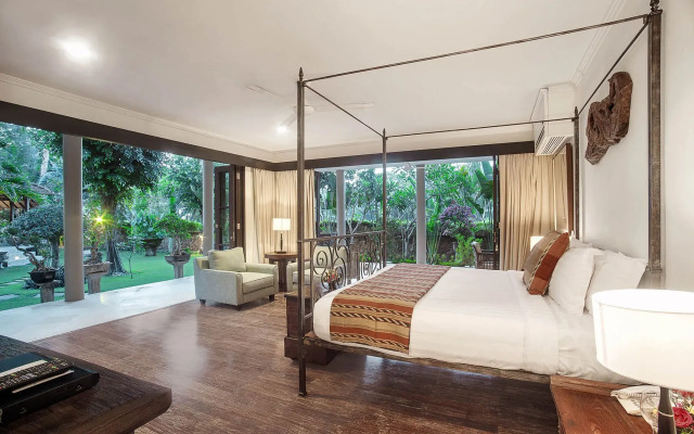 Villa Avalon