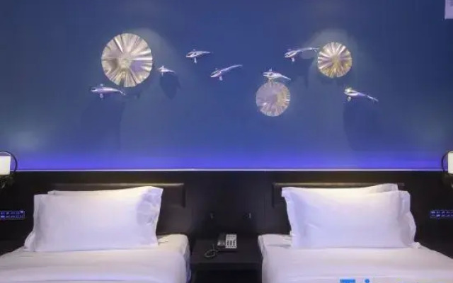 Crystal Jining High tech Zone Wanda Plaza Hotel