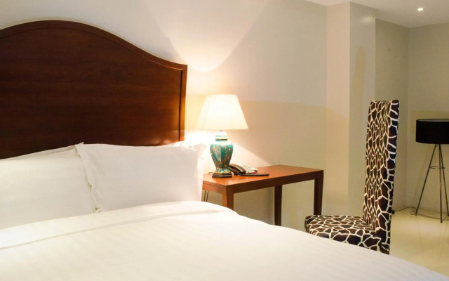 Ritz Hotel