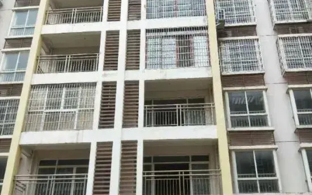 Yijiale Homestay (Fangchenggang North Station No.5 Middle School)