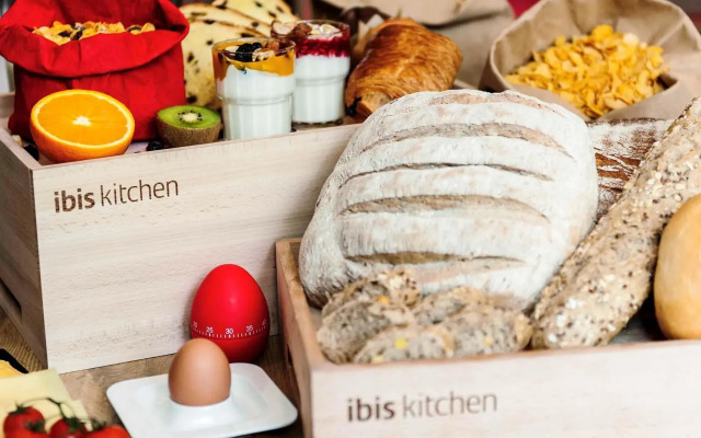 ibis Saint Quentin Basilique