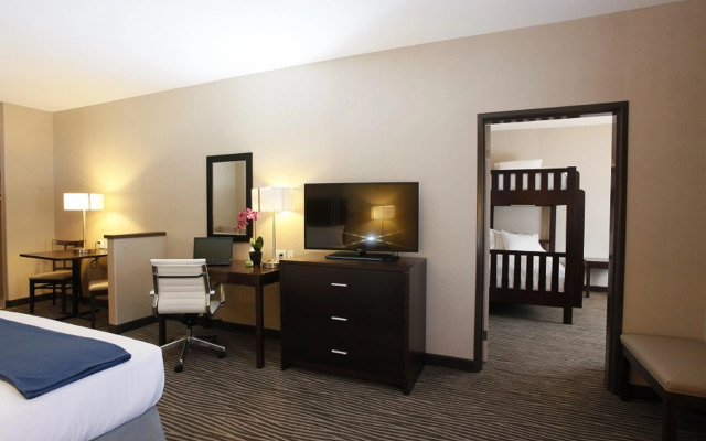 Holiday Inn Express Fort St John by IHG