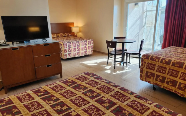 Royal Century Hotel