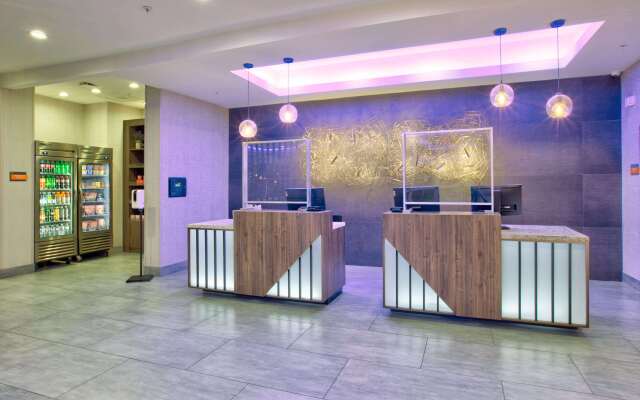 La Quinta Inn & Suites by Wyndham Dallas/Fairpark