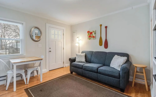 Maryland Gardens 19C