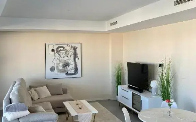 The View Luxury Vacation Apartment 4