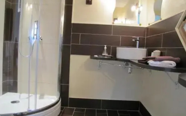 Chambres d'Hôtes Les Muriers