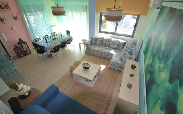 Loutraki Diamond beach house