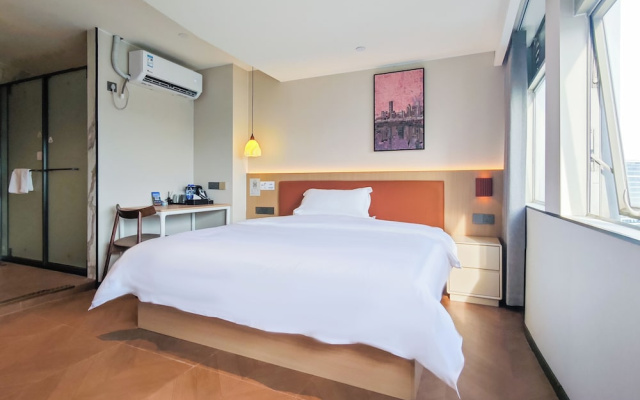 Ritz Star City View Residence
