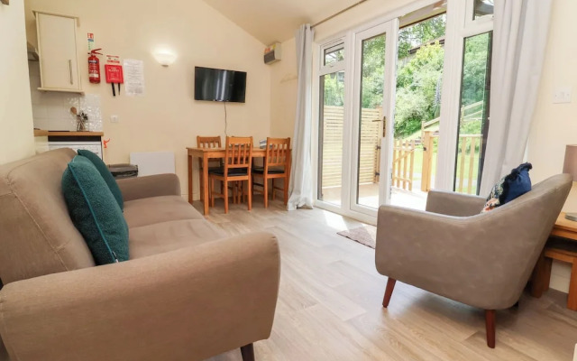 Chalet Log Cabin L6