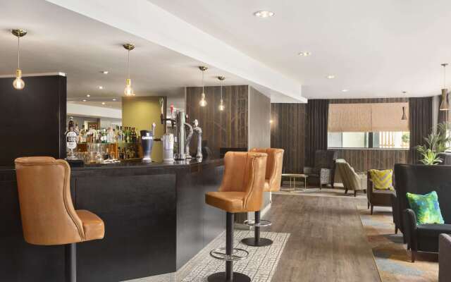 Ramada Hotel & Suites by Wyndham Coventry