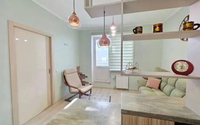 Apartments Kvartirki NN on Respublikanskaya street, 43,  3