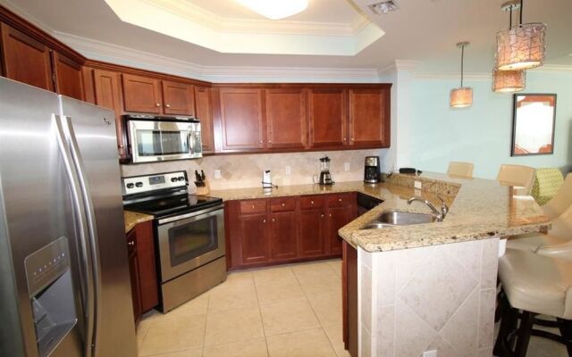 Phoenix West Ii Condominiums