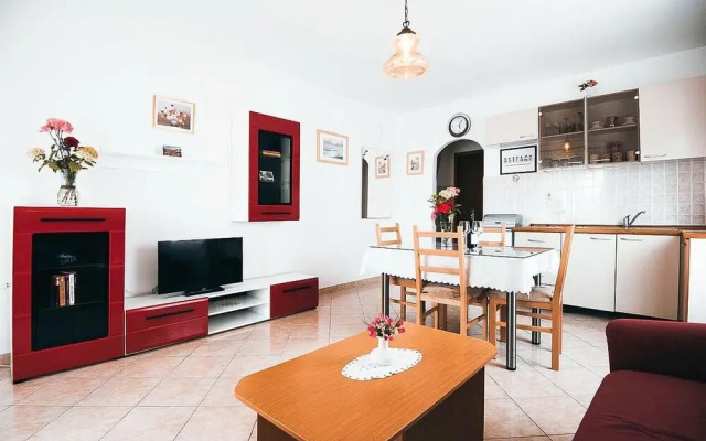 Nice Home in Vodice With Wifi and 3 Bedrooms