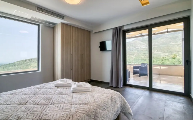 Serenity Suites Sea View 3