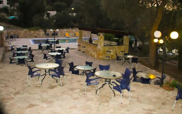 Amfitriti Hotel