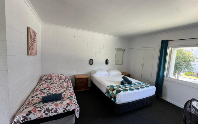 Cairns City Motel – Guest Rooms – Cairns