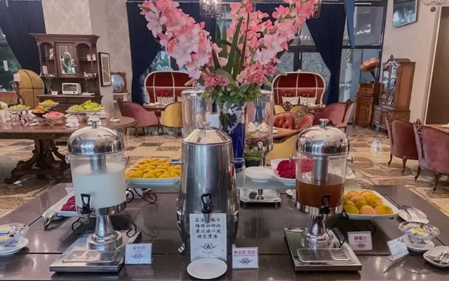 Hotel Buwanrer Garden Number 6