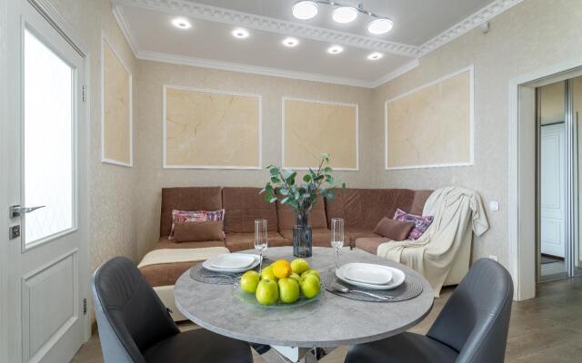 Sunny Home Apartments на улице Крымская 22к22