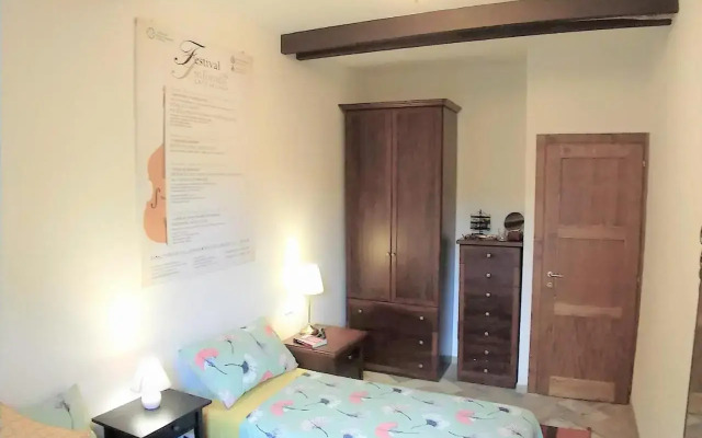 The AERIE - IL NIDO DELL AQUILA - central 8bd recentely renovated