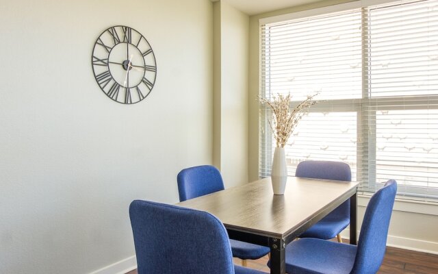 Reverchon Park Apartments by Frontdesk