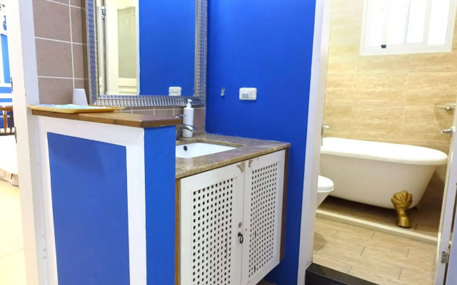 Aman Theme Suite Arena Hall