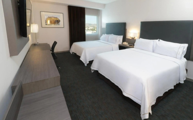 Holiday Inn Express And Suites Hermosillo