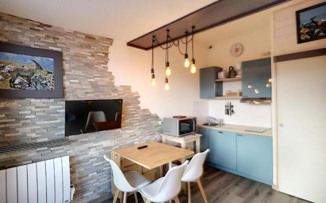 Appartement Les Menuires, 1 pièce, 4 personnes - FR-1-178-134